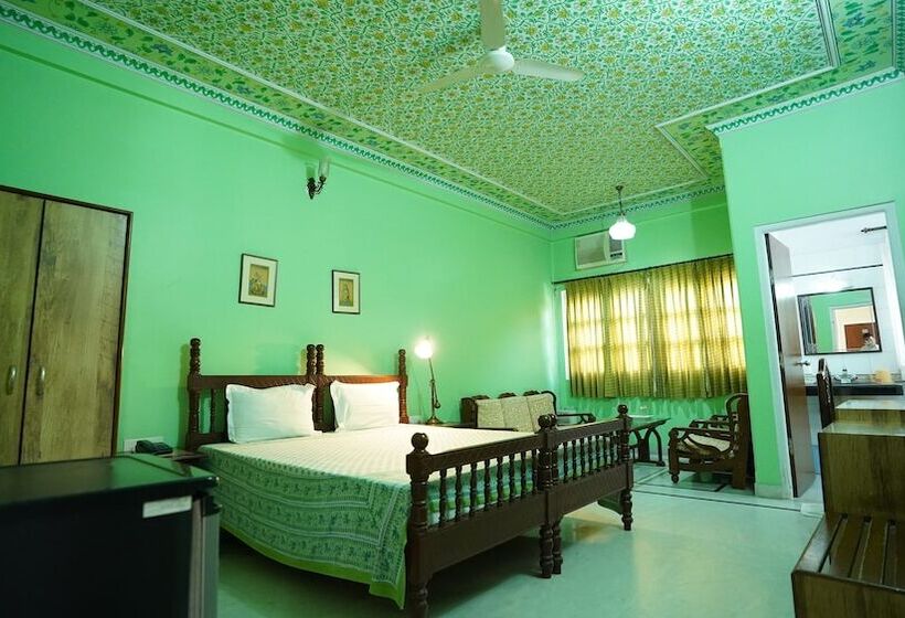 فندق Anuraag Villa