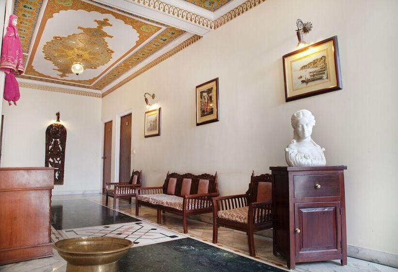 فندق Anuraag Villa