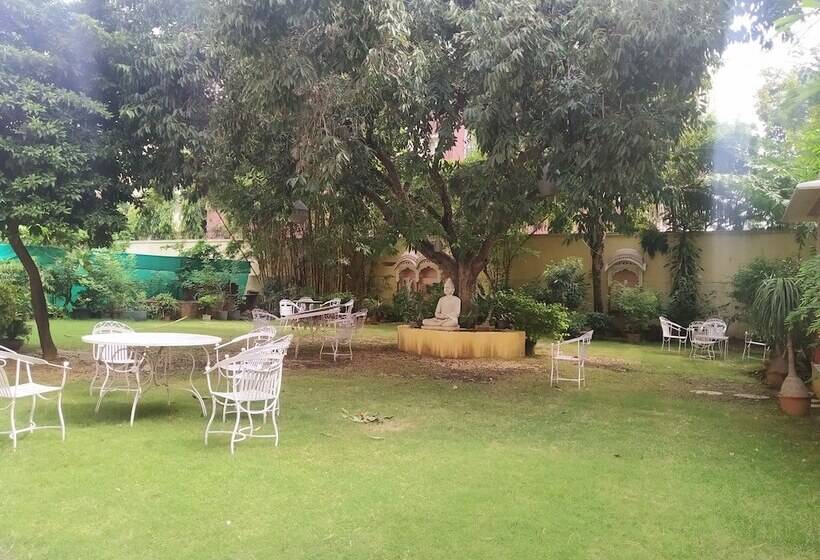 فندق Anuraag Villa