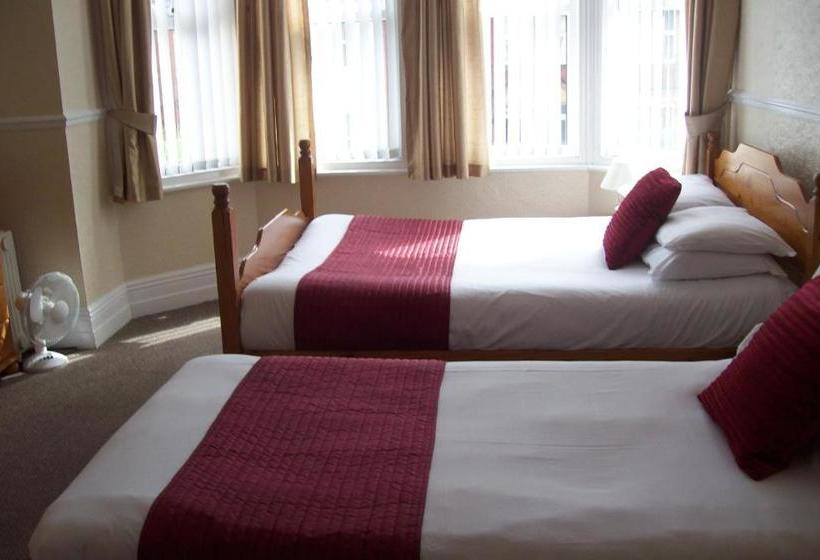 Отель Avalon Guest Accommodation