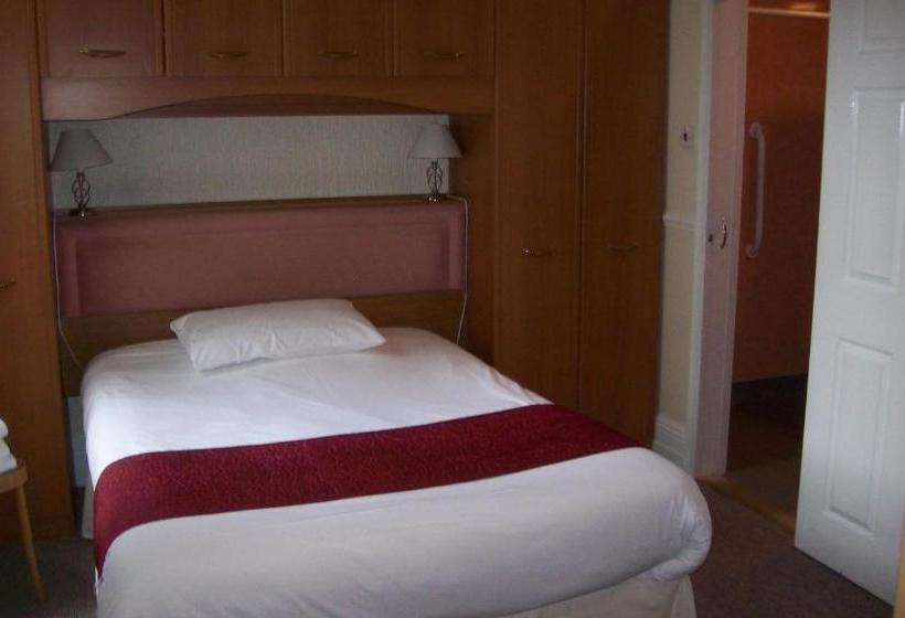 Отель Avalon Guest Accommodation