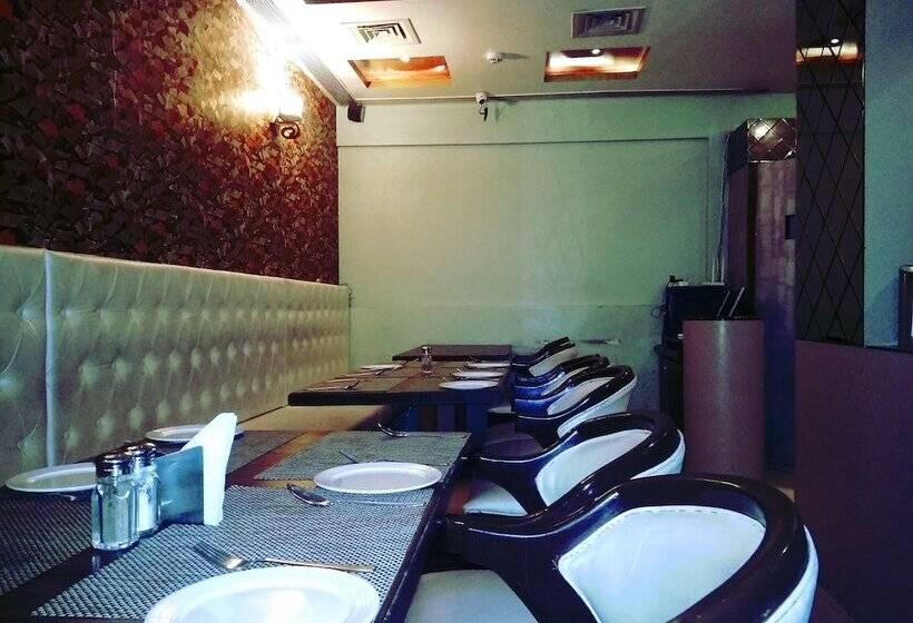 هتل Avon Ruby Dadar