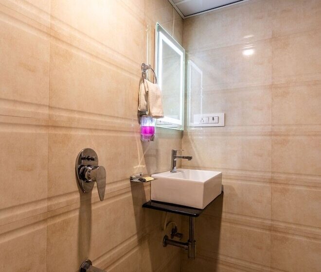 فندق Avon Ruby Dadar