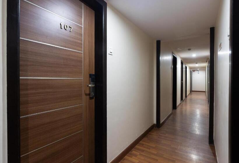 هتل Avon Ruby Dadar