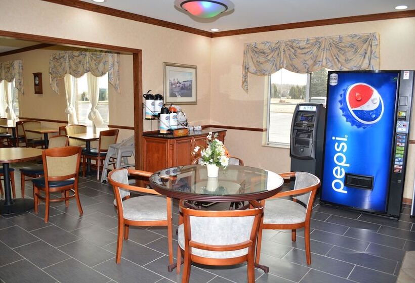 فندق Baymont By Wyndham Waterford/burlington Wi