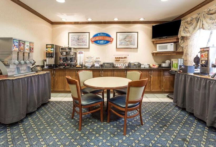 فندق Baymont By Wyndham Waterford/burlington Wi