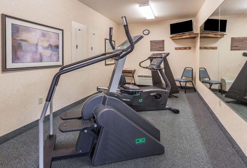 فندق Baymont By Wyndham Waterford/burlington Wi