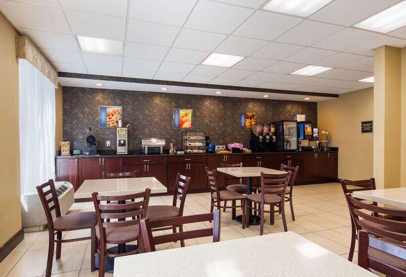 هتل Best Western Springfield West Inn