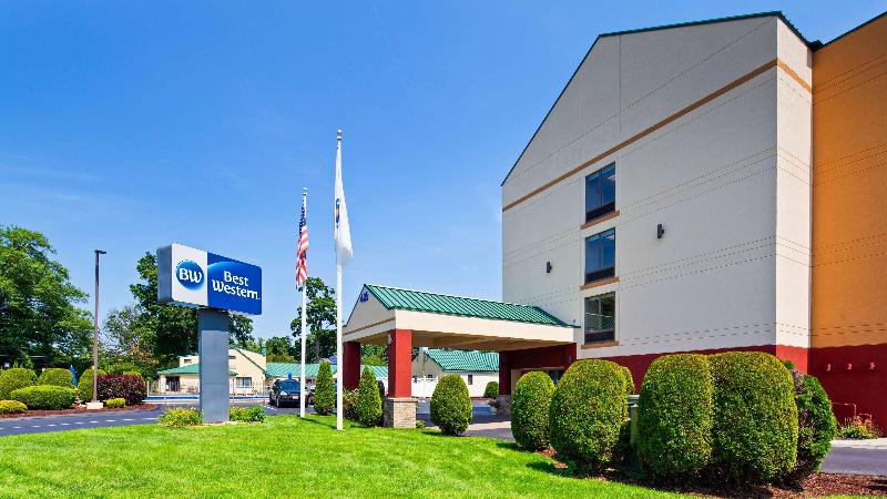 هتل Best Western Springfield West Inn