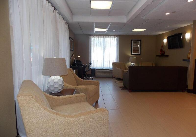 هتل Best Western Springfield West Inn