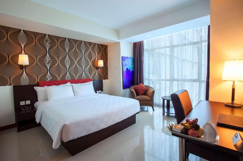 هتل Best Western Springfield West Inn