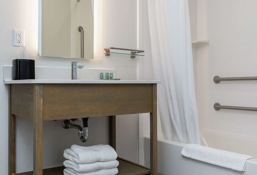 فندق Best Western West Lebanon Hanover