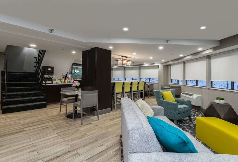 هتل Best Western West Lebanon Hanover