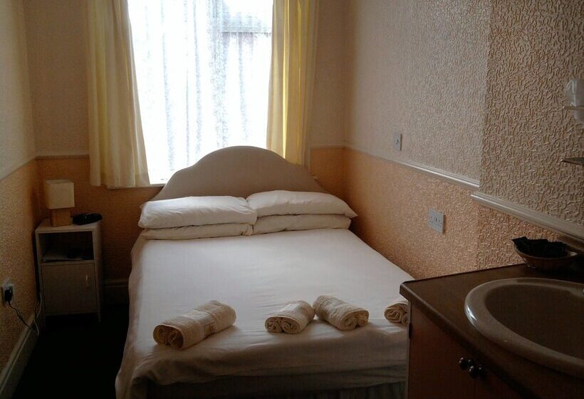 هتل Brampton Guest House