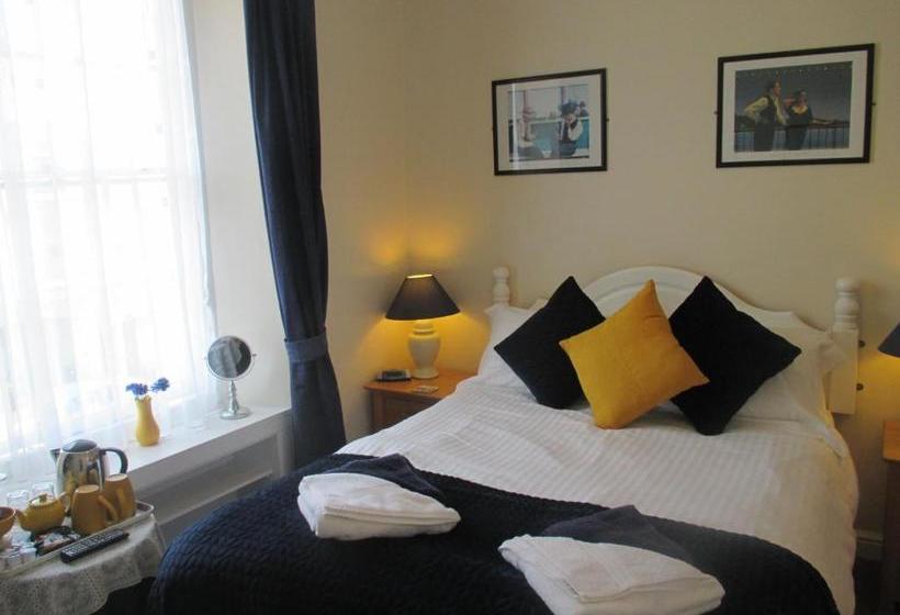 هتل Caledonia Guest House