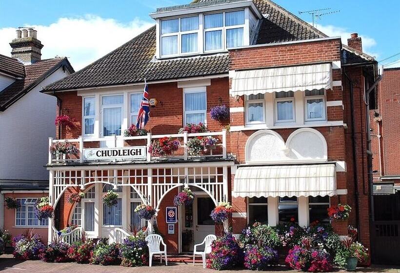 Отель The Chudleigh