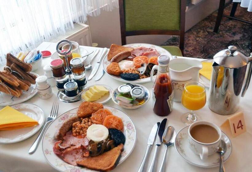 ホテル The Chudleigh