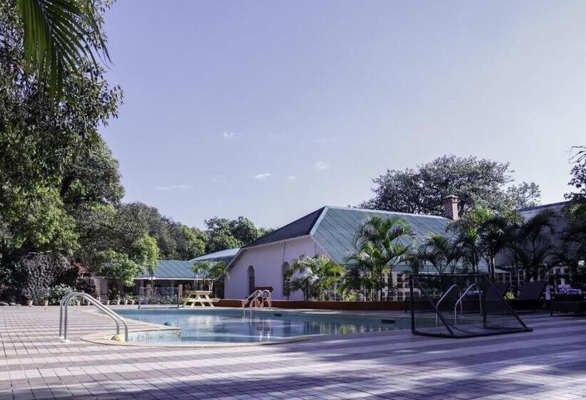 בית מלון כפרי Citrus Chambers Mahabaleshwar