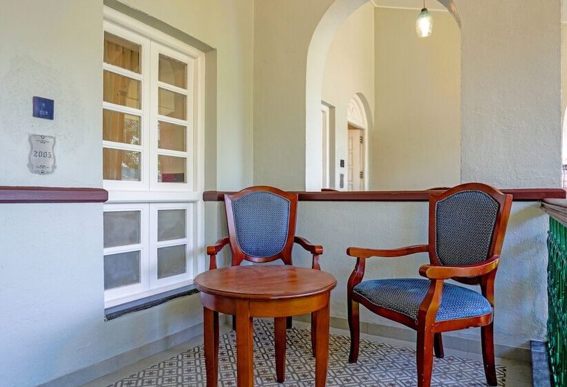 בית מלון כפרי Citrus Chambers Mahabaleshwar