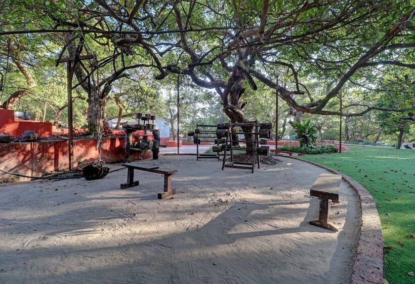 בית מלון כפרי Citrus Chambers Mahabaleshwar