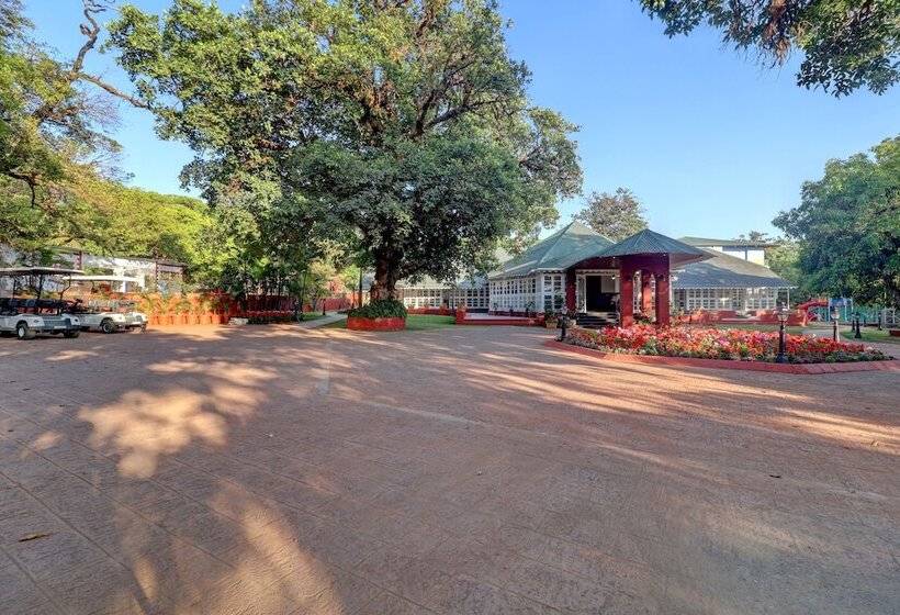 Отель Citrus Chambers Mahabaleshwar