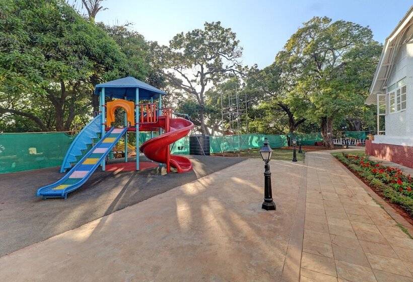 בית מלון כפרי Citrus Chambers Mahabaleshwar