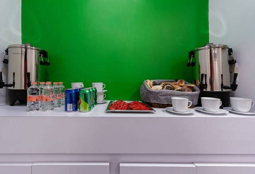 هتل City Express Junior By Marriott Tuxtla Gutierrez Poliforum