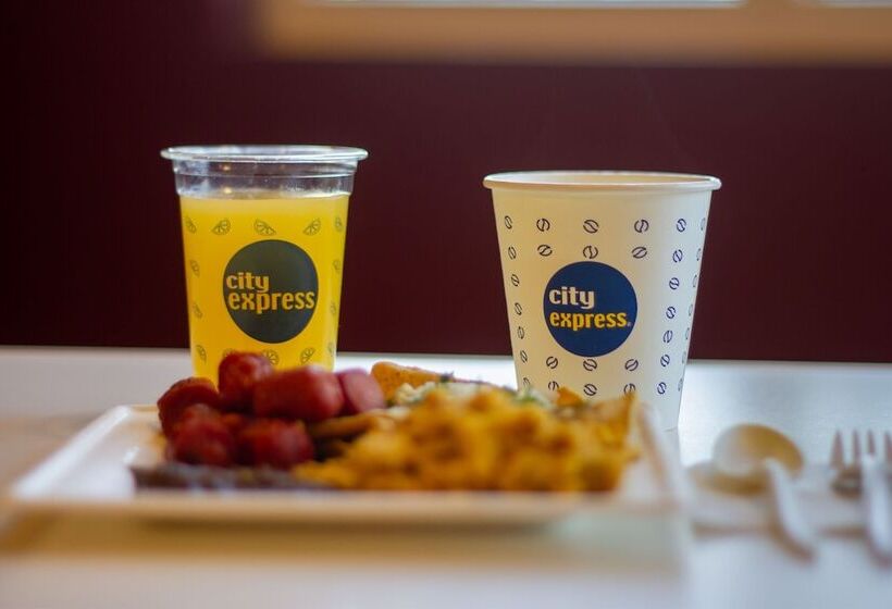 هتل City Express Junior By Marriott Tuxtla Gutierrez Poliforum