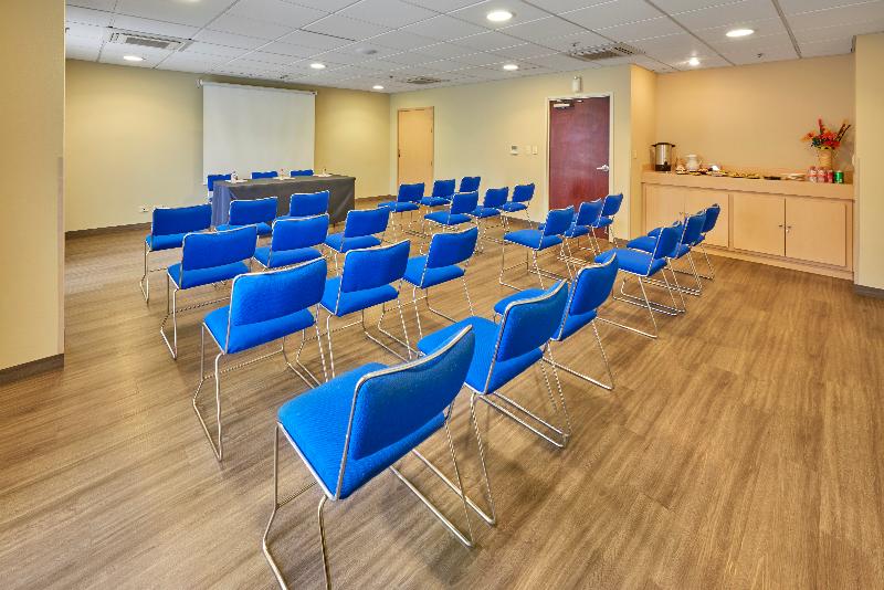 호텔 City Express By Marriott San Luis Potosi Zona Universitaria