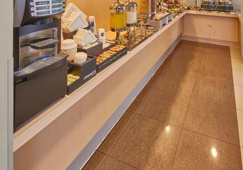 호텔 City Express By Marriott San Luis Potosi Zona Universitaria