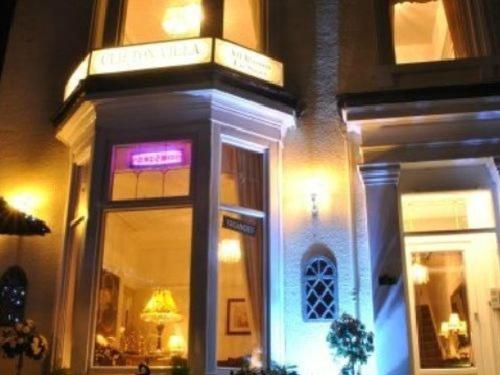 בית מלון כפרי Clifton Villa   Southport