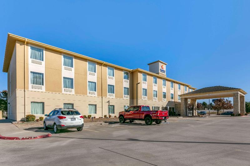 فندق Comfort Inn & Suites Van Buren   Fort Smith