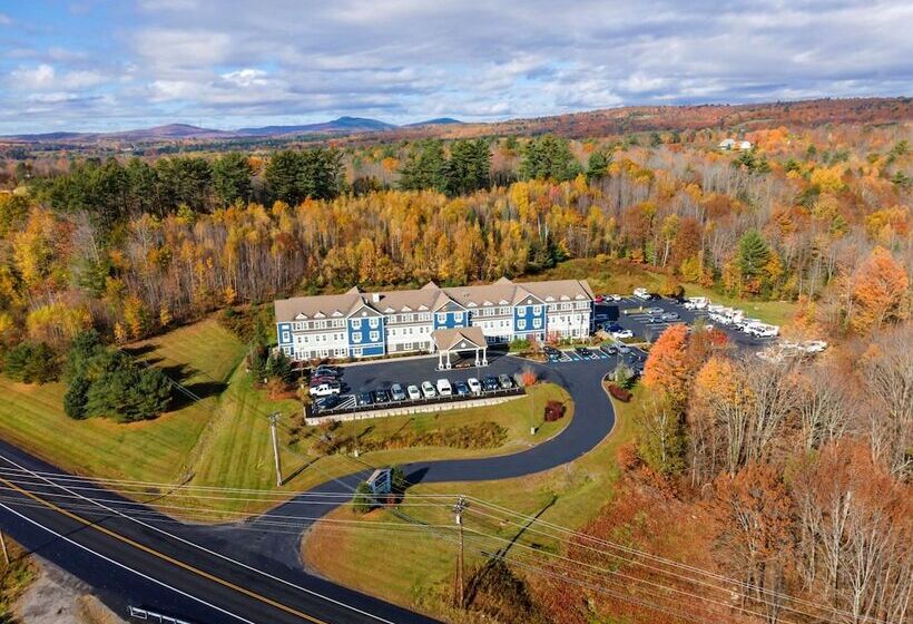 فندق Comfort Inn & Suites