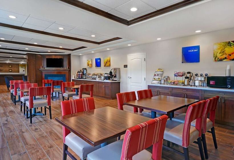 فندق Comfort Inn & Suites