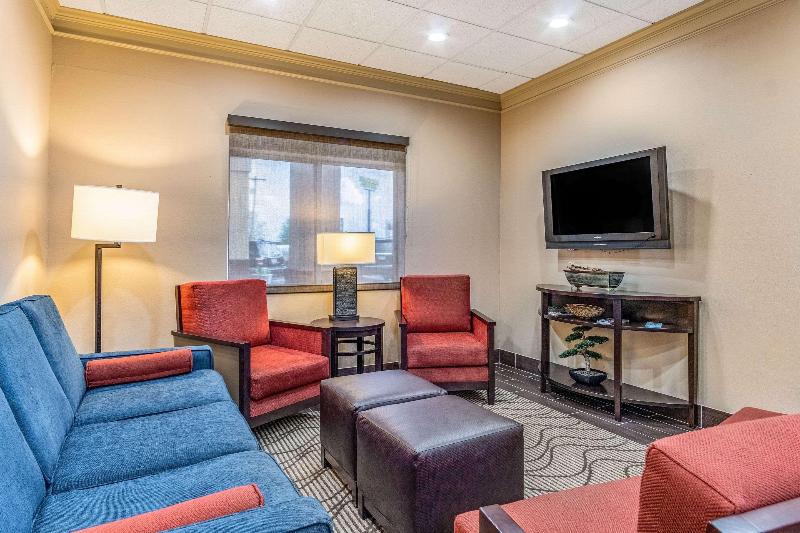 فندق Comfort Inn & Suites Tuscumbiamuscle Shoals