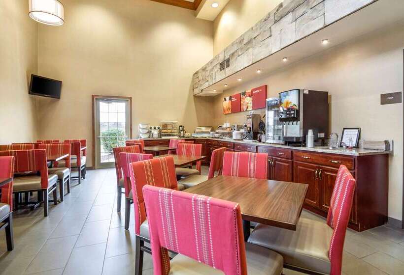 فندق Comfort Suites At Par 4 Resort