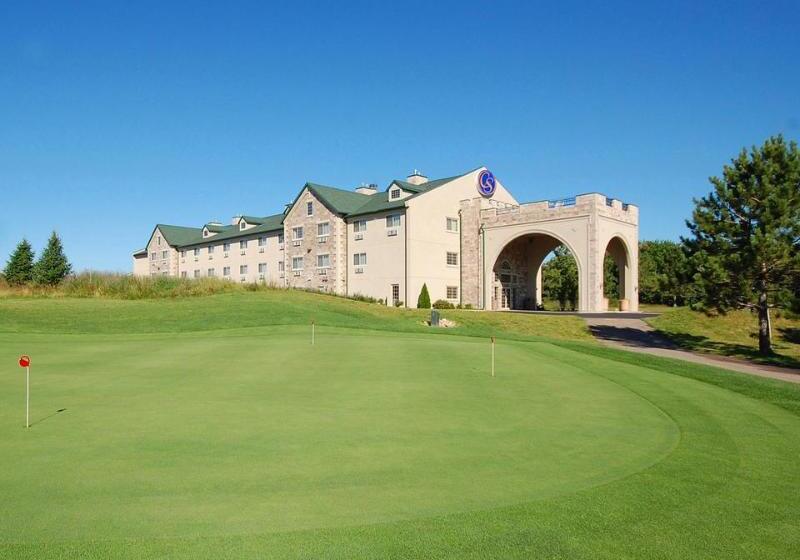 فندق Comfort Suites At Par 4 Resort