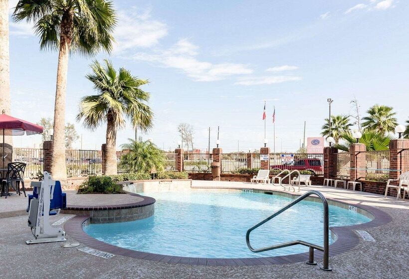 ホテル Comfort Suites Lake Jackson Clute