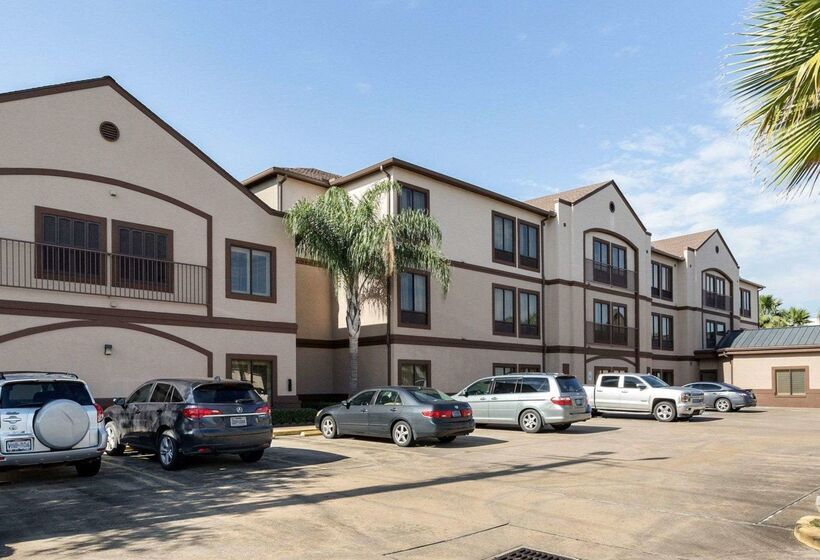 ホテル Comfort Suites Lake Jackson Clute