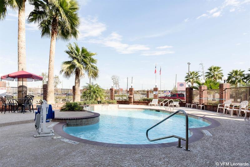 ホテル Comfort Suites Lake Jackson Clute