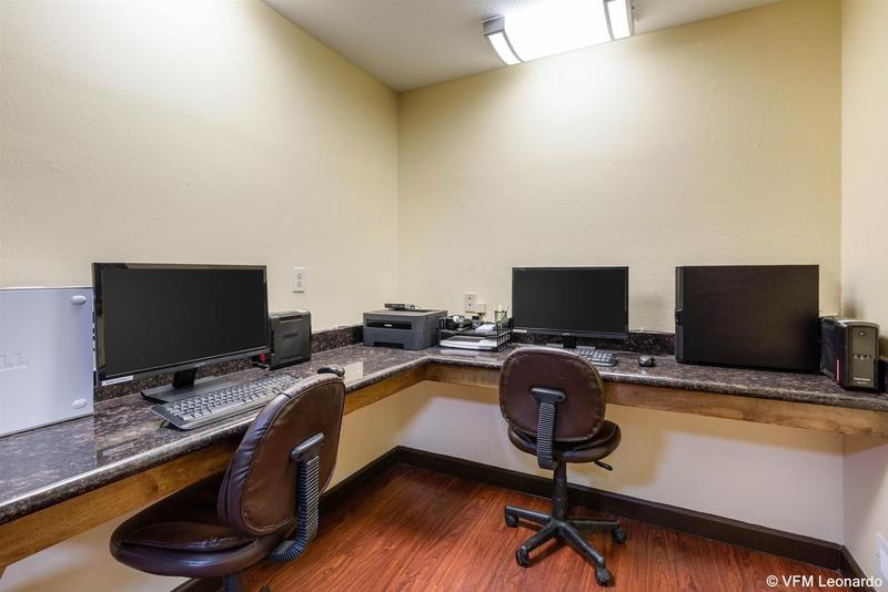 ホテル Comfort Suites Lake Jackson Clute