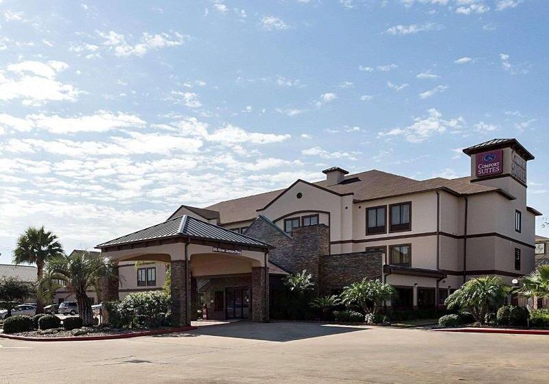 ホテル Comfort Suites Lake Jackson Clute