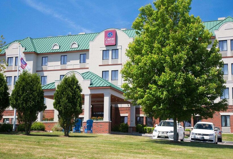 فندق Comfort Suites West Warwick  Providence