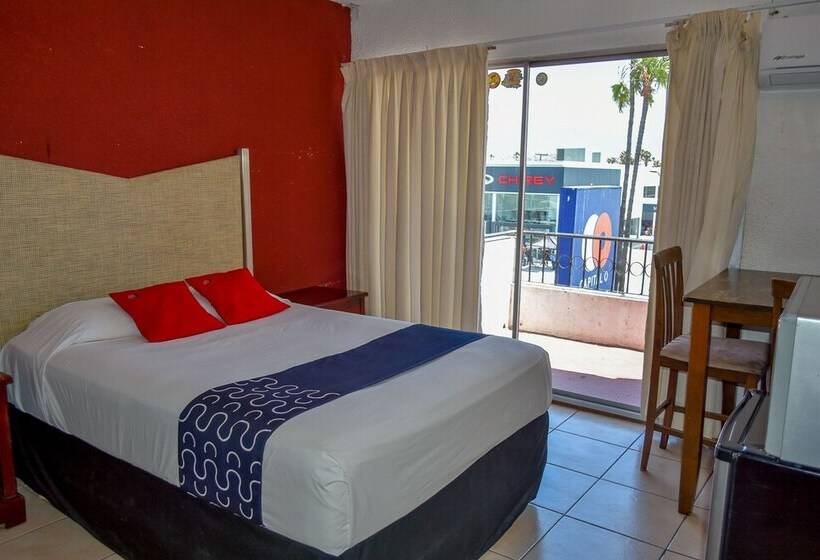 酒店 Costa Ensenada