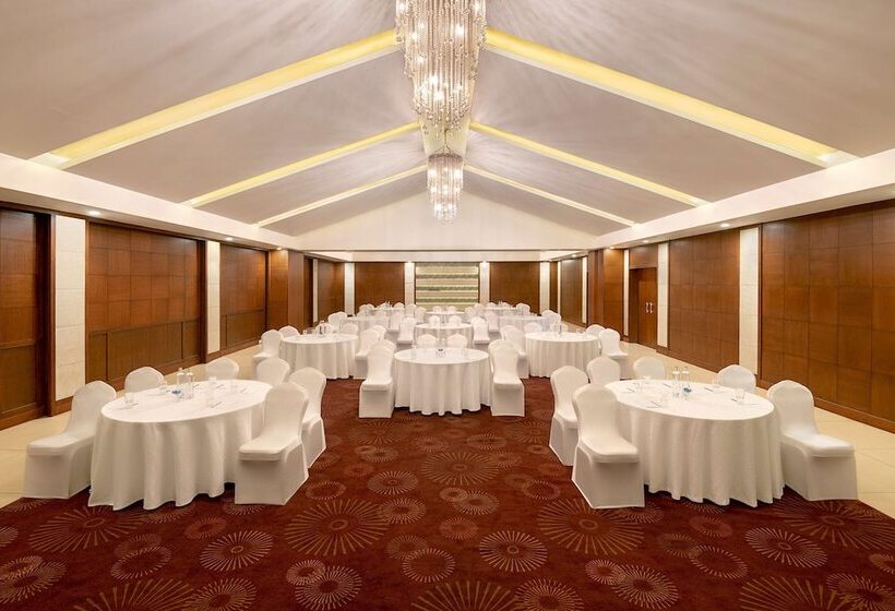 ホテル Country Inn & Suites By Radisson, Goa Candolim