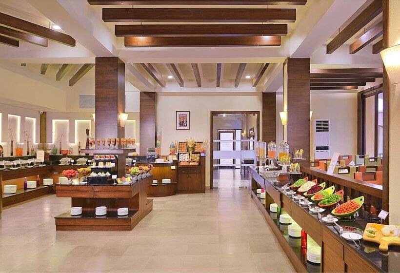 ホテル Country Inn & Suites By Radisson, Goa Candolim