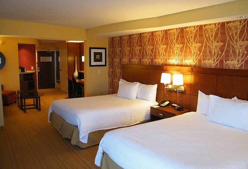 هتل Courtyard Warner Robins