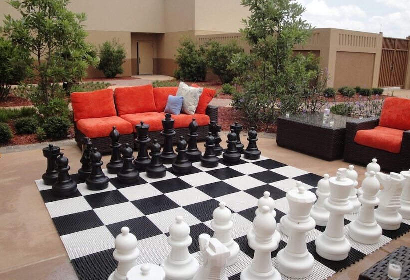 Отель Courtyard Warner Robins