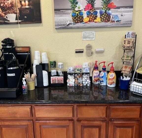 فندق Days Inn By Wyndham Turlock