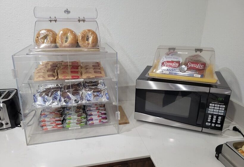 فندق Days Inn By Wyndham Woodward Ok